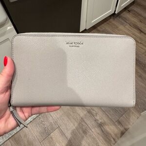 Kate Spade Light Gray Zip Wallet